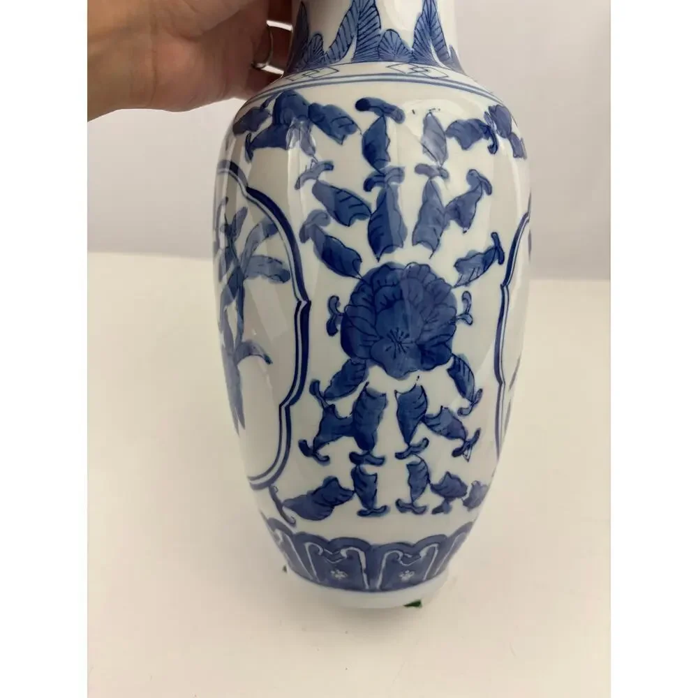 Blue & White Chinese Porcelain Vase with Floral & Bird‎ Design 11.75
